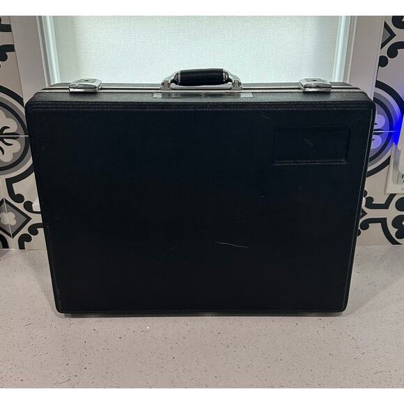 Vintage Platt Hard shell And Thermoplastic Briefcase Luggage - Picture 1 of 5